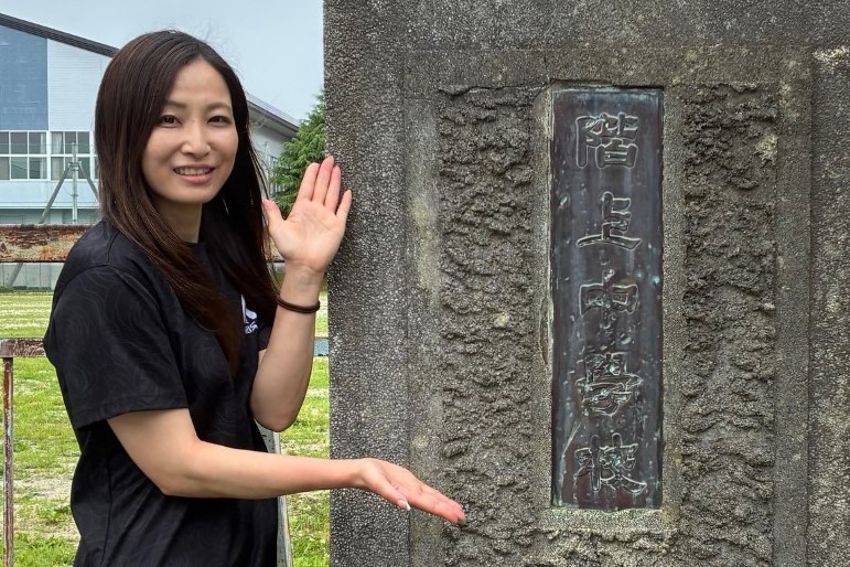 元女子バレーボール日本代表・佐藤あり紗さんから「コミュニケーション、お互いに褒める事の大切さ」を学ぶ特別授業！