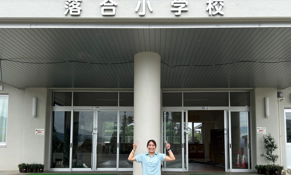 元オリンピック体操日本代表の大島杏子さんによる「運動をすることの大切さ」を学ぶ授業