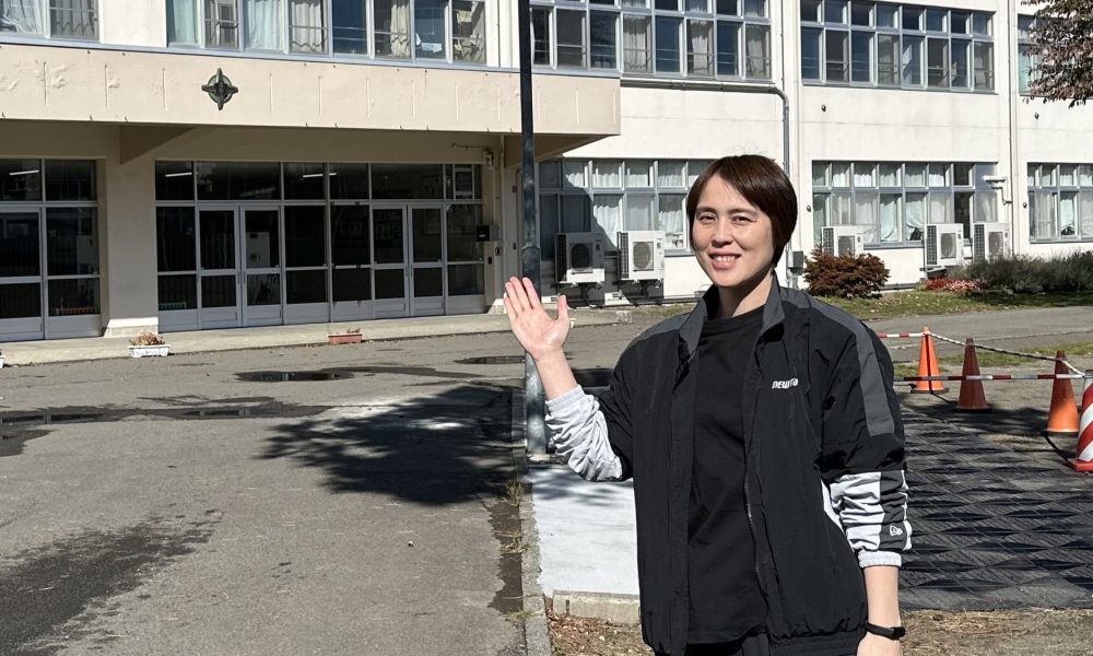 元バレーボール選手大山未希さんの体を動かす楽しさと協力することの大切さを伝える特別授業!!