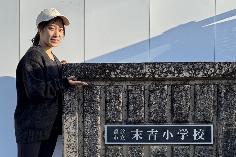 女子フィギュアスケート元日本代表・加藤利緒菜選手が、協力することの大切さを教える体育授業！