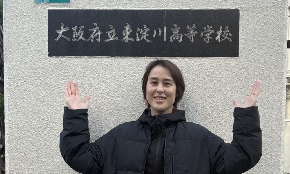 元Vリーガーの大山未希さんが「仲間を思いやる大切さ」を伝える特別授業