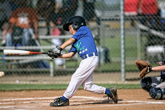 【岸里コーチインタビュー】少年野球が上達するバッティング練習のコツと練習方法