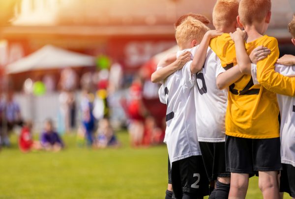 少年サッカー（8人制）と11人制のサッカーの違いは？ルールや規格の違いを徹底解説！