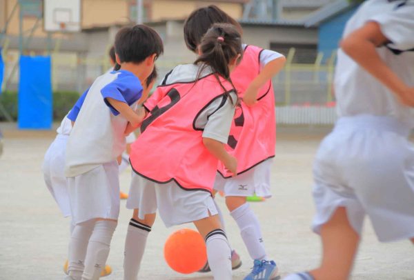 早生まれでも野球やサッカーなど団体競技の習い事を上達させたい！